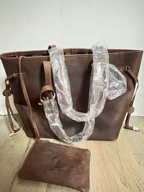 BASEBALLISM  Brown Leather Tote Bag with Pouch